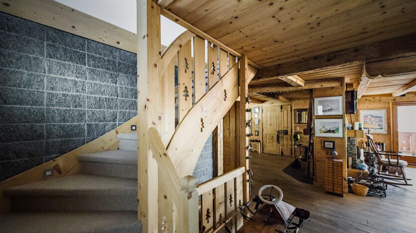 Chalet Susabel Stairway