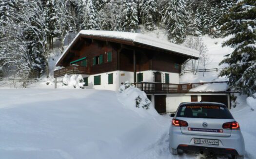 Chalet Framboise, 11 Chemin des Plans 1885 Chesires Switzerland