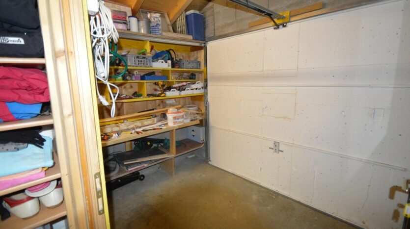 Chalet Tangas Garage