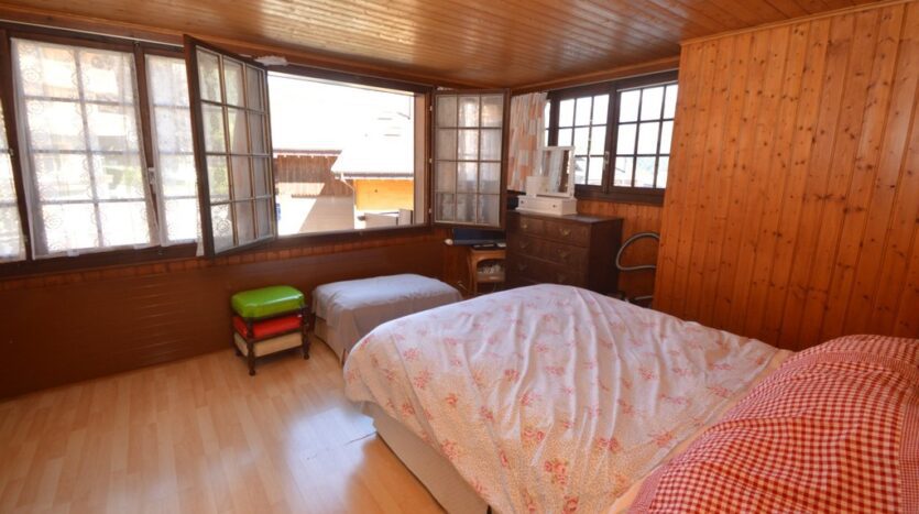 Du Soleil Bedroom Window