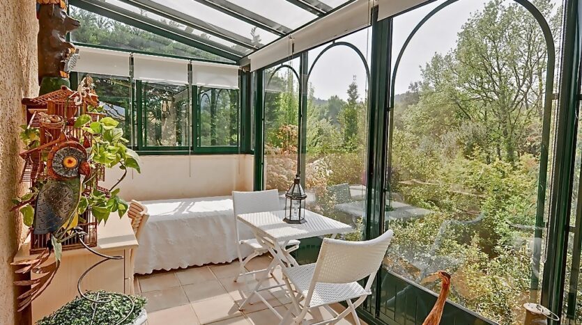 Villa Le Riou Conservatory